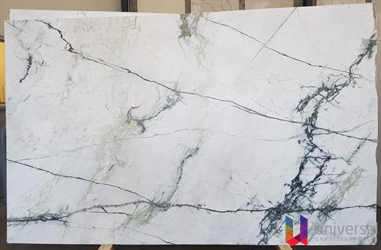 Invisible White - Deluxe